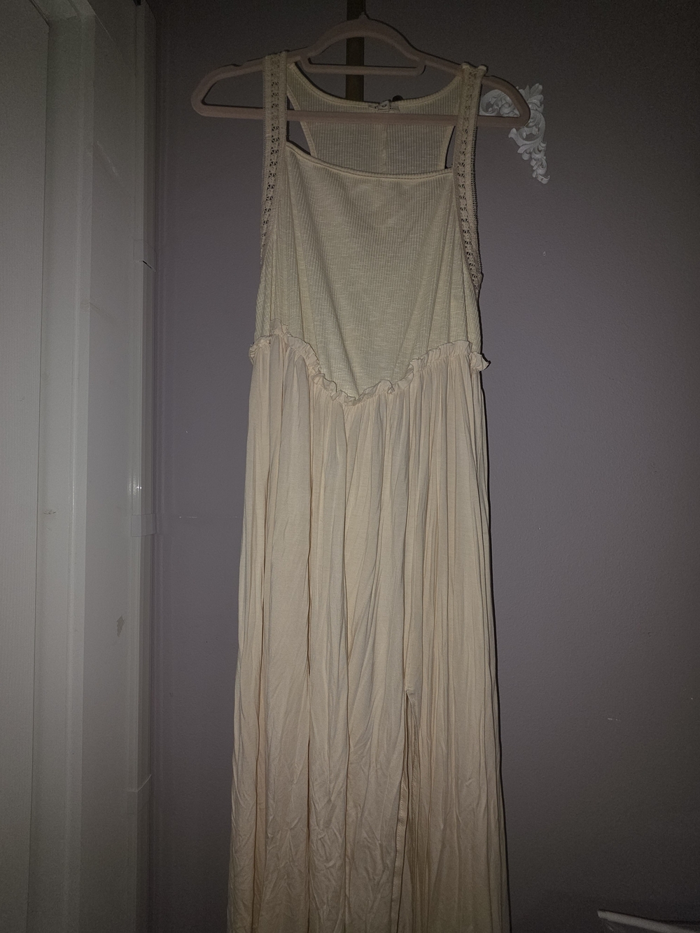 POL Women’s Sleeveless Cream Maxi Dress